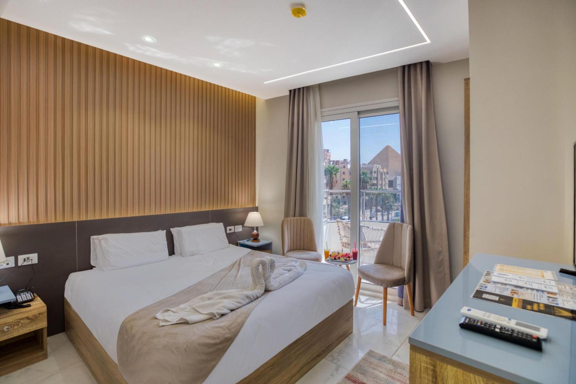 Khattab Pyramids View Hotel Kafrat al Jabal Exterior photo