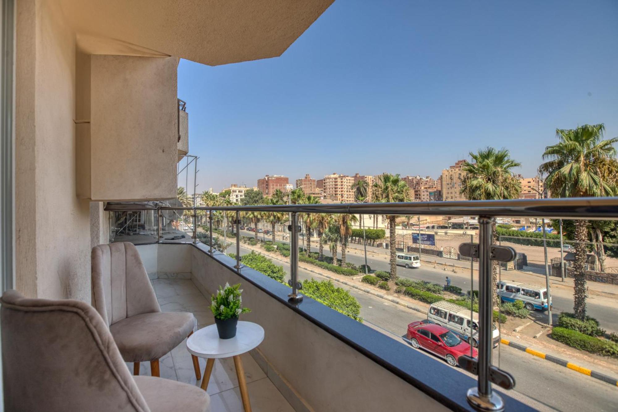 Khattab Pyramids View Hotel Kafrat al Jabal Exterior photo